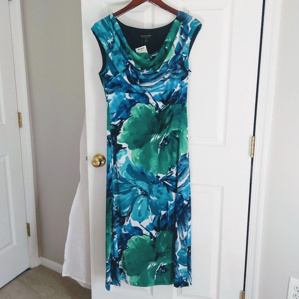 NWT - Blue and Green Scoop Neck long dress